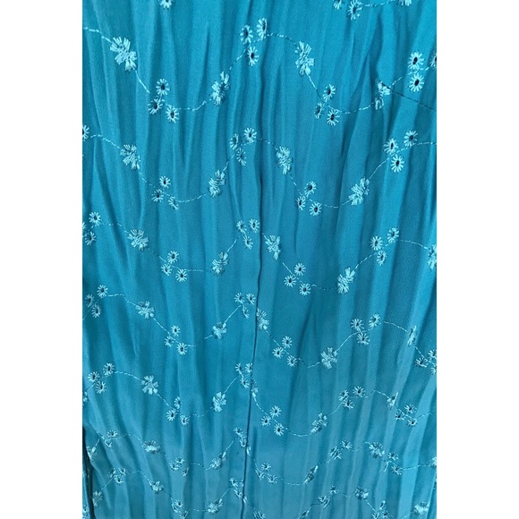 East 5th Women’s Teal Button Down Short Sleeve Top MP - Picture 6 of 7